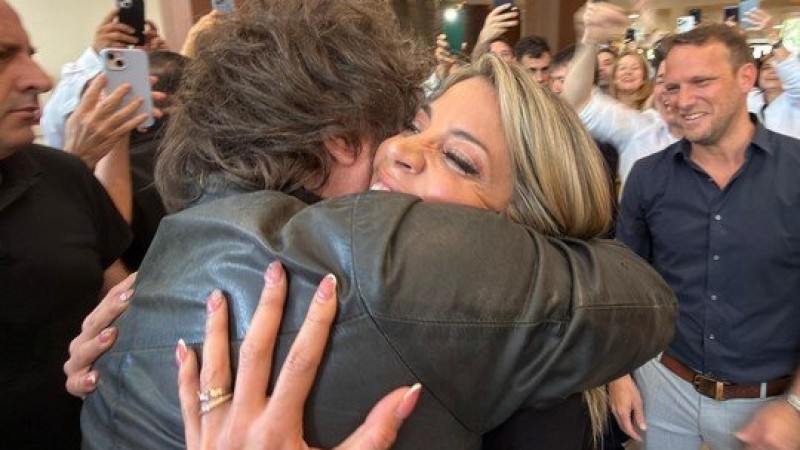 Javier Milei recorrió Corrientes junto a Virginia Gallardo